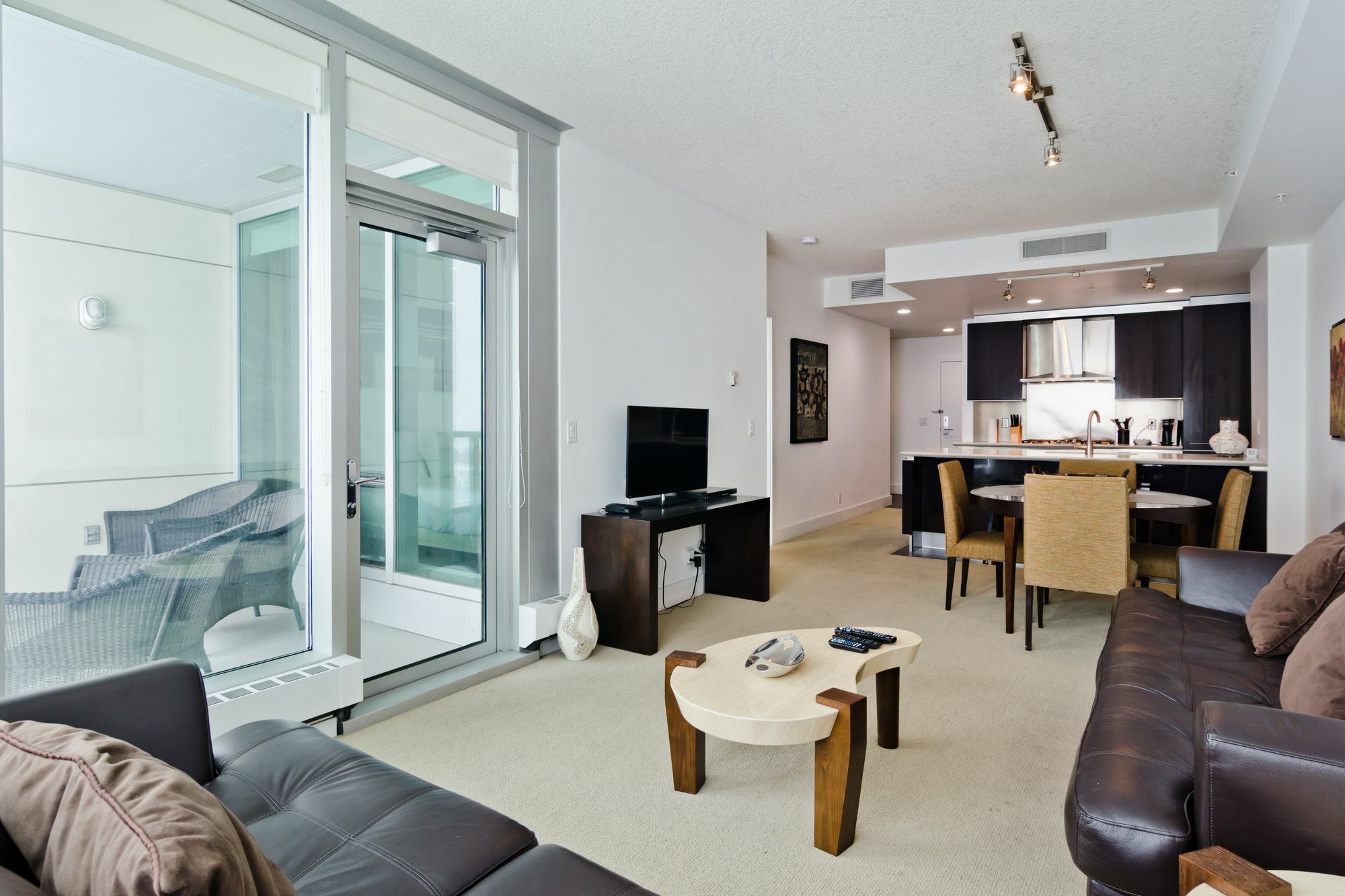 Suite Digs Arriva คาลการี ภายนอก รูปภาพ